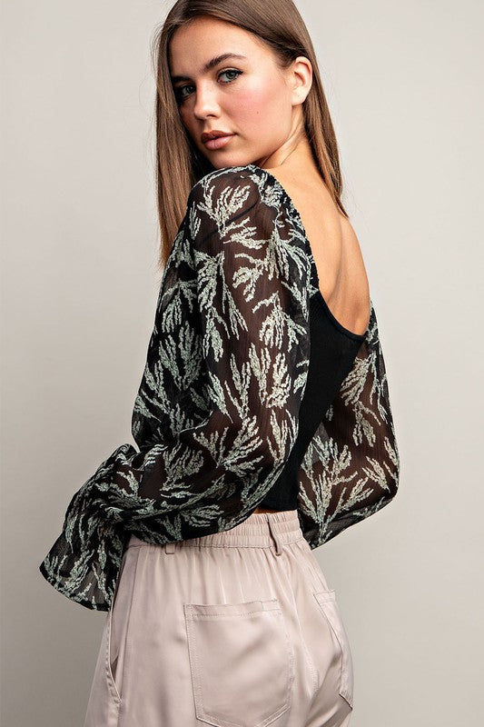 Blusa mangas mesh