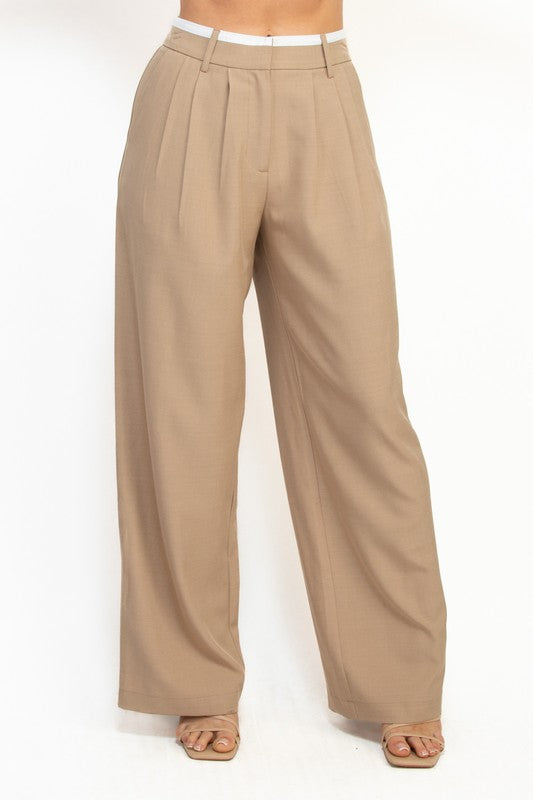 PANTALÓN BEIGE